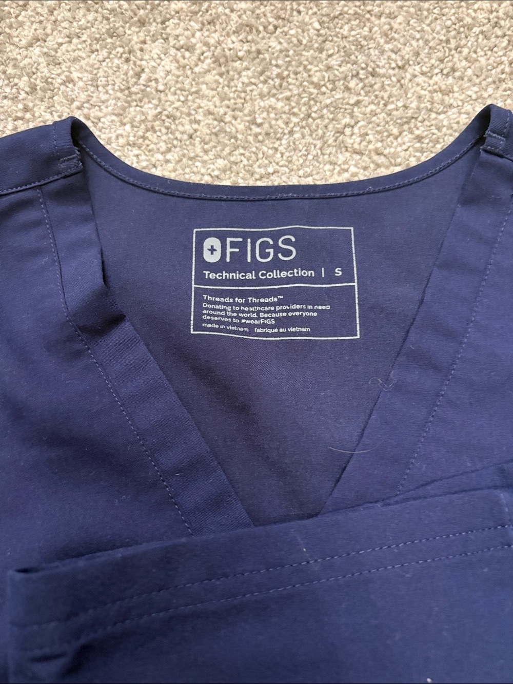 Figs Navy Scrub Set - Picture 2 of 7